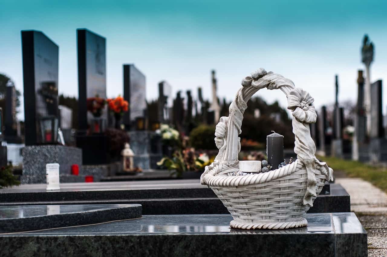 How To Arrange A Cremation Without A Funeral Director